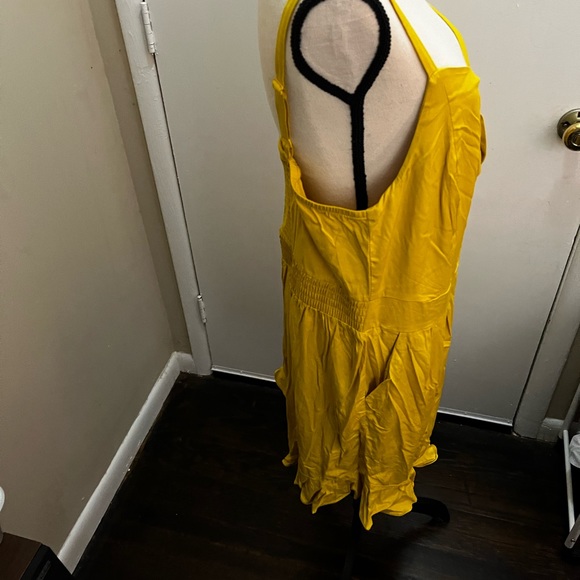 Torrid Tie Front Romper Size 2X - Picture 3 of 7